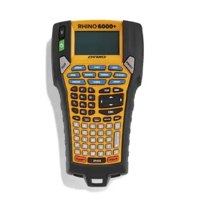 Drukarka etykiet DYMO Rhino 6000+ o ergonomicznej i wytrzymałej konstrukcji, wyposażona w klawiaturę QWERTY, automatyczny obcinacz i możliwość obsługi taśm do 24 mm